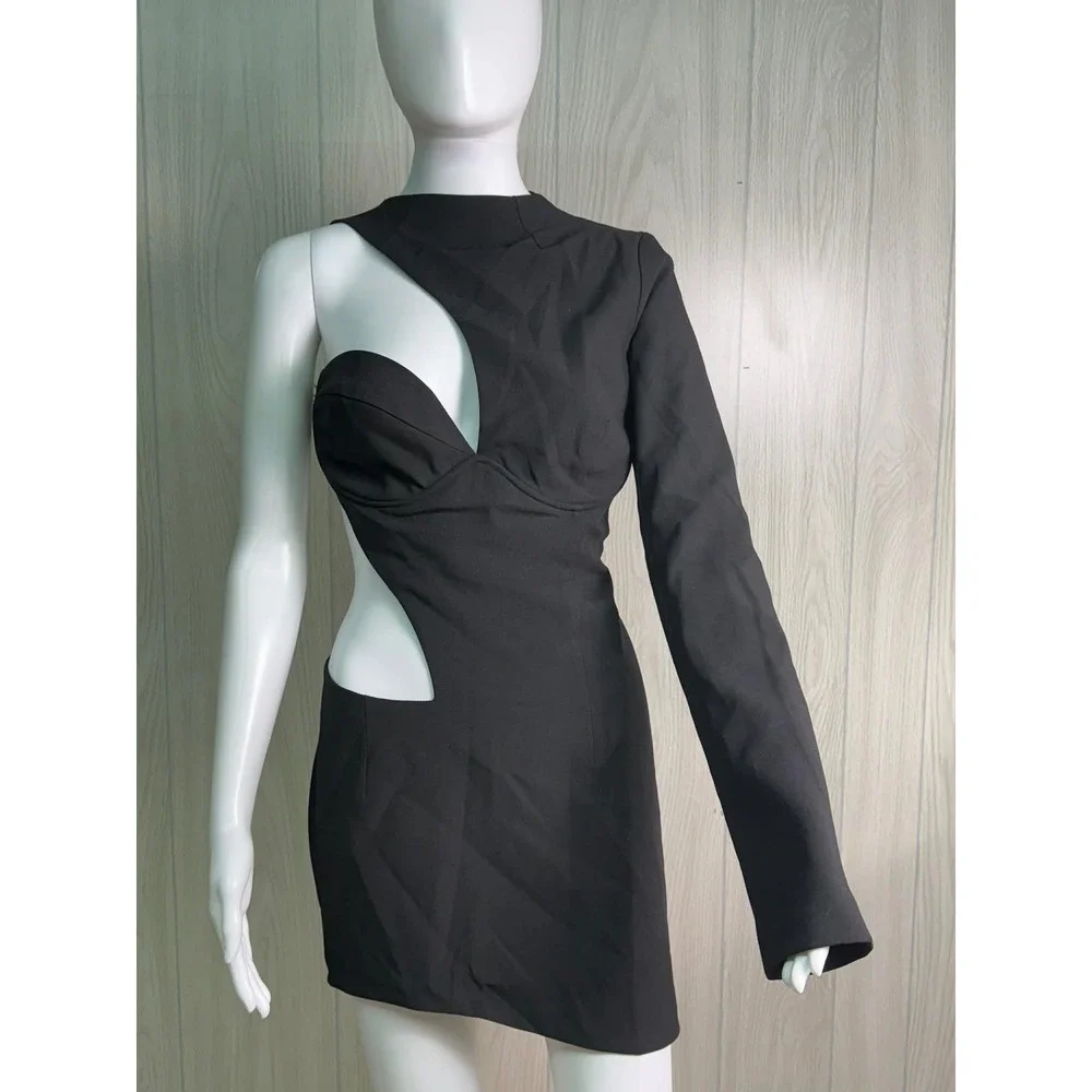 PrettyLittleThing Black One Sleeve Cut Out Blazer Dress Size‎ 10